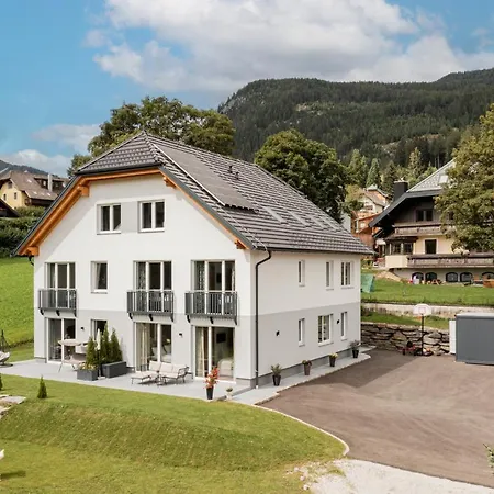 Granit Apartment *