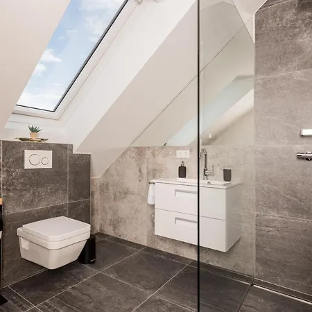 Granit Apartment